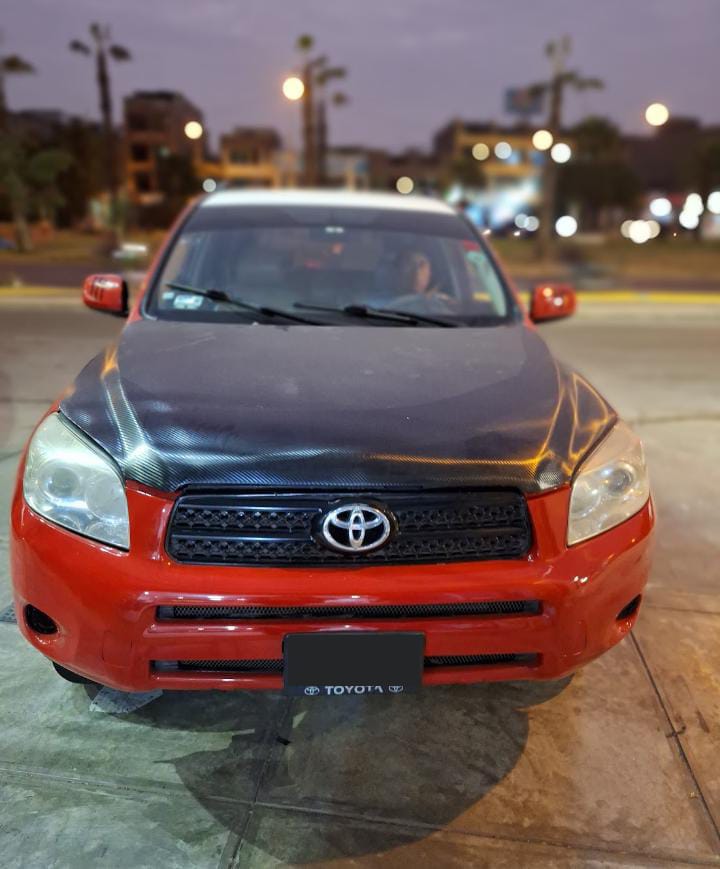 TOYOTA - RAV4