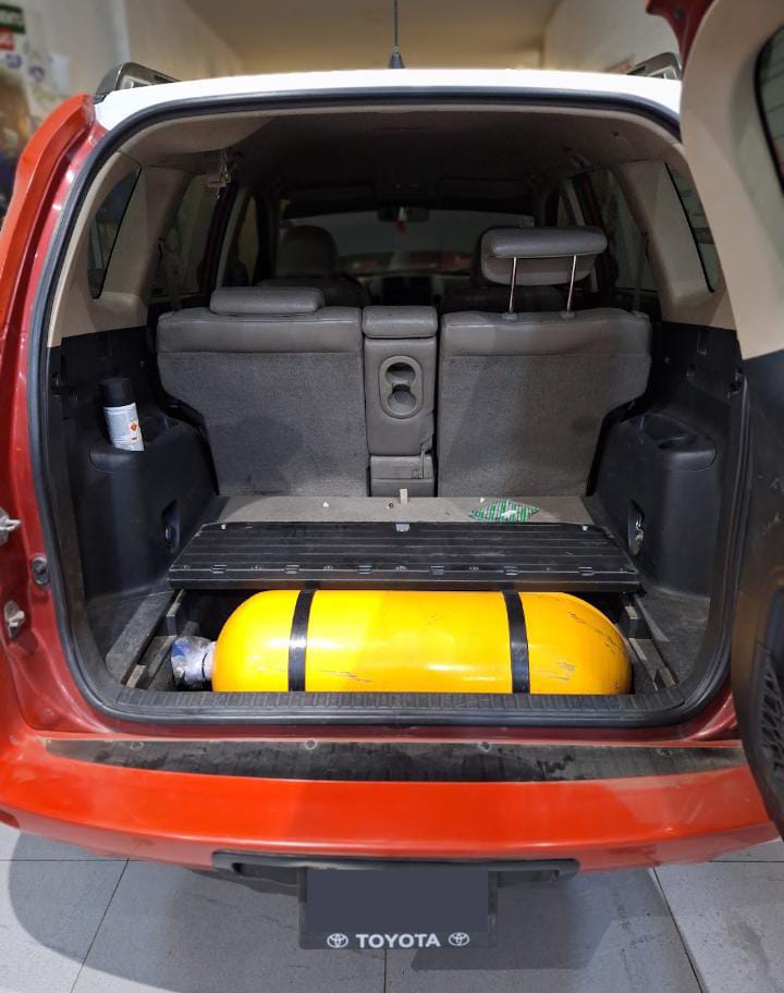 TOYOTA - RAV4