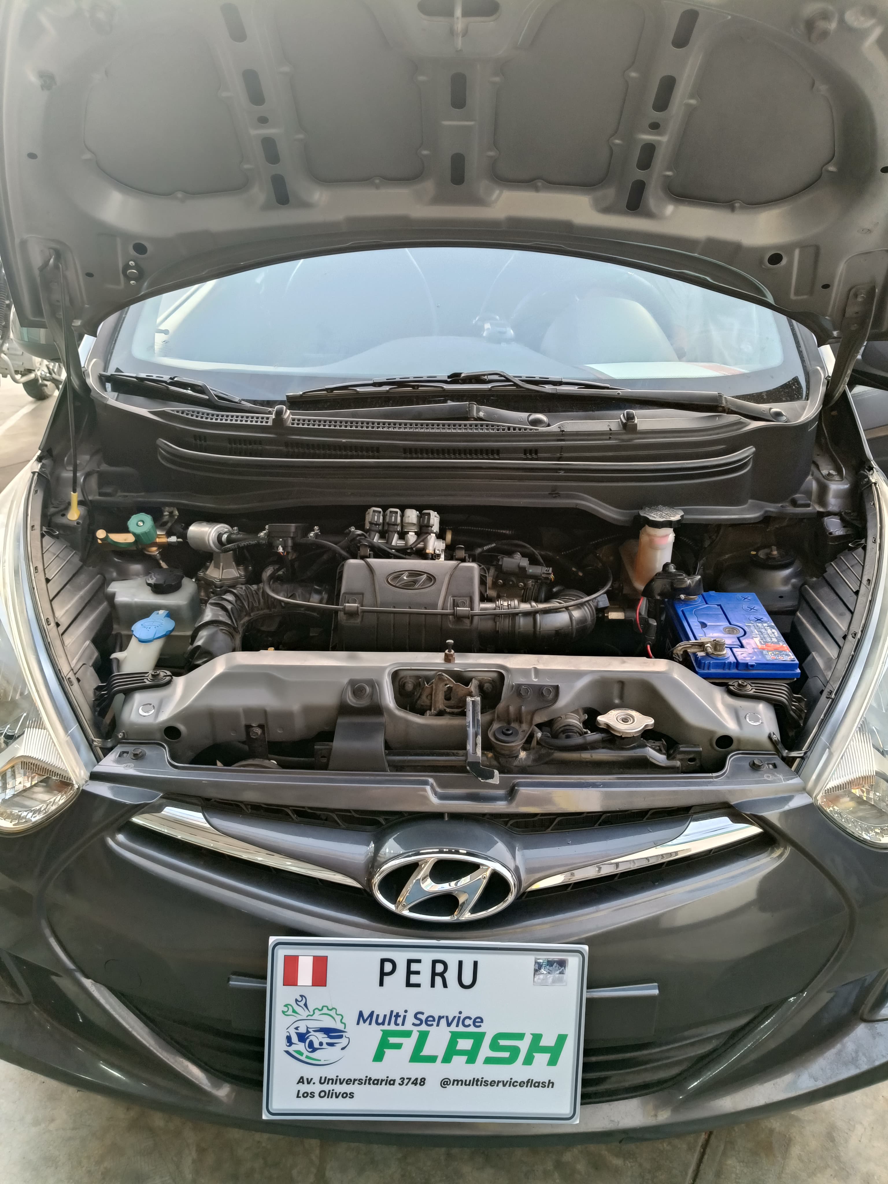 NISSAN - VERSA